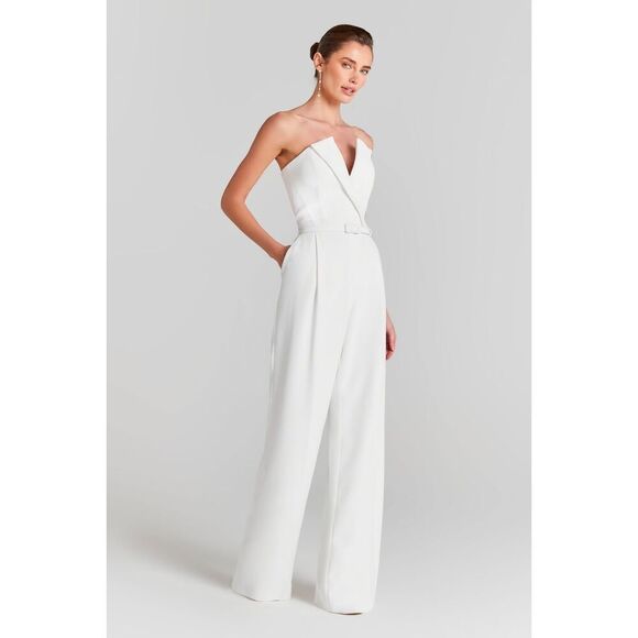 Nadine Merabi Women's White Strapless Belted Crepe Flare Jumpsuit Small NWOT - Picture 1 of 10